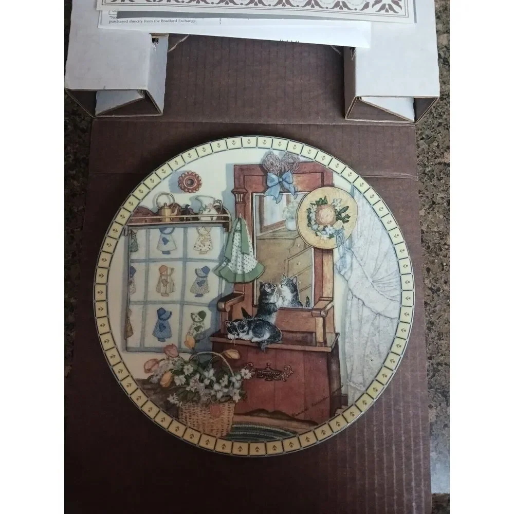 NEW. Knowles Collector's Cat Plates 1991, PLATE FIVE (8